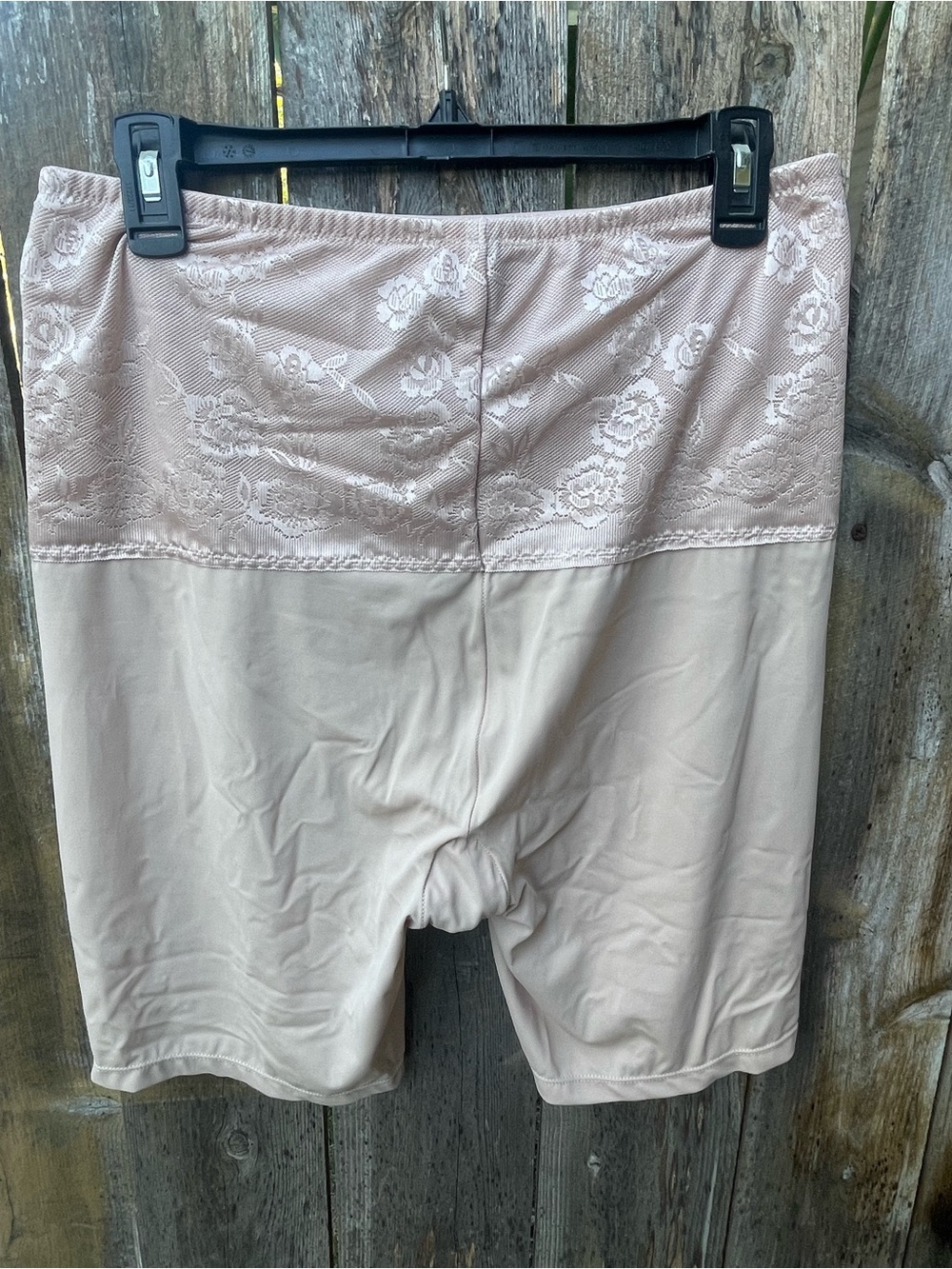 Torrid Curve Beige Shape Wear Shorts Sz. 2X - Picture 5 of 9